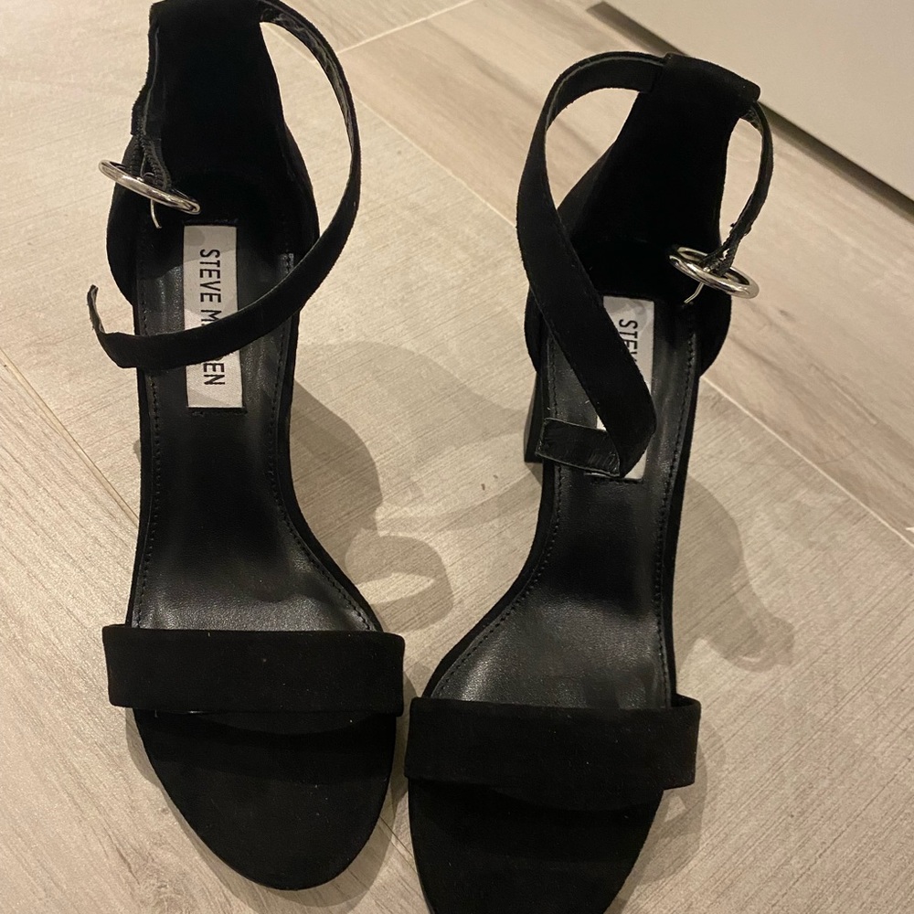Steve Madden Carrson Black Suede